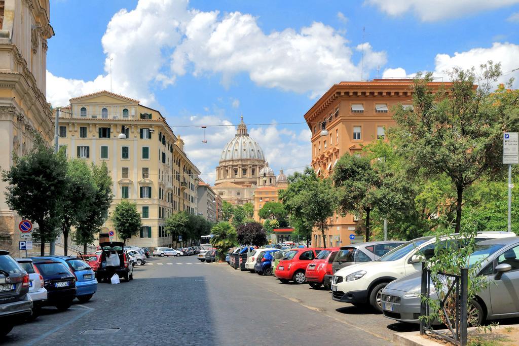 La Stazione Del Vaticano Rom Exterior foto